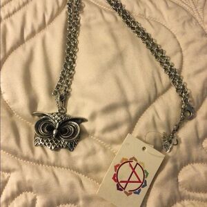 NWT Owl pendant antique silver tone